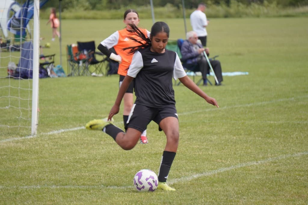 Goalkeeper kicking the ball upfield at ACES Nationals 2026